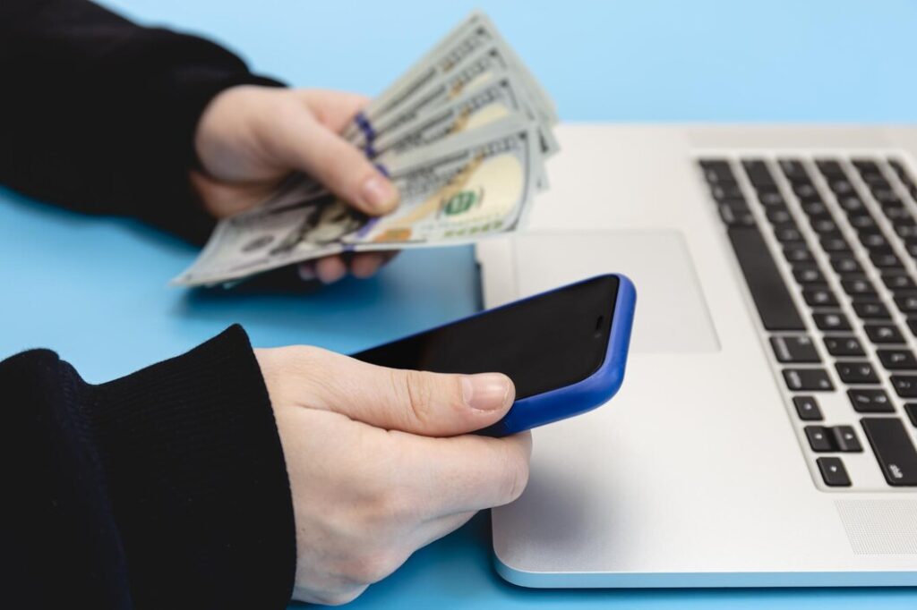 What Is E-Wallet